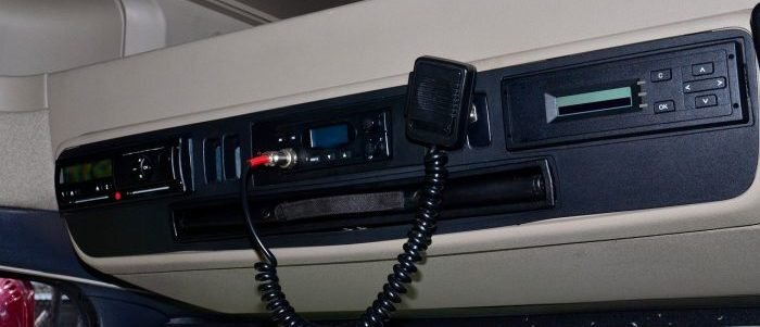 Normativa, tachigrafo: nuove esenzioni per obbligo installazione e tempi di guida e riposo