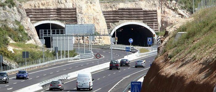 Trafori Monte Bianco e Fréjus: nuove chiusure tra maggio e luglio 2026